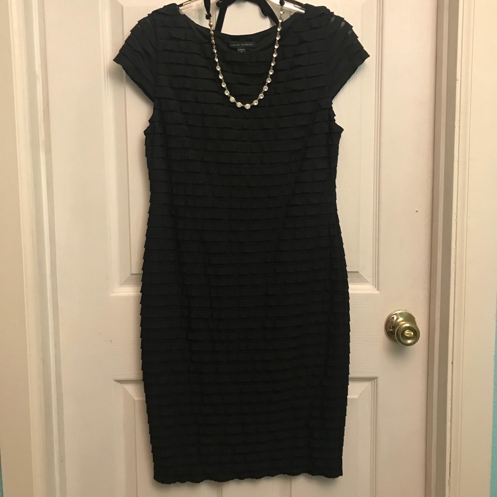 Banana Republic Size S Stretch Color Black